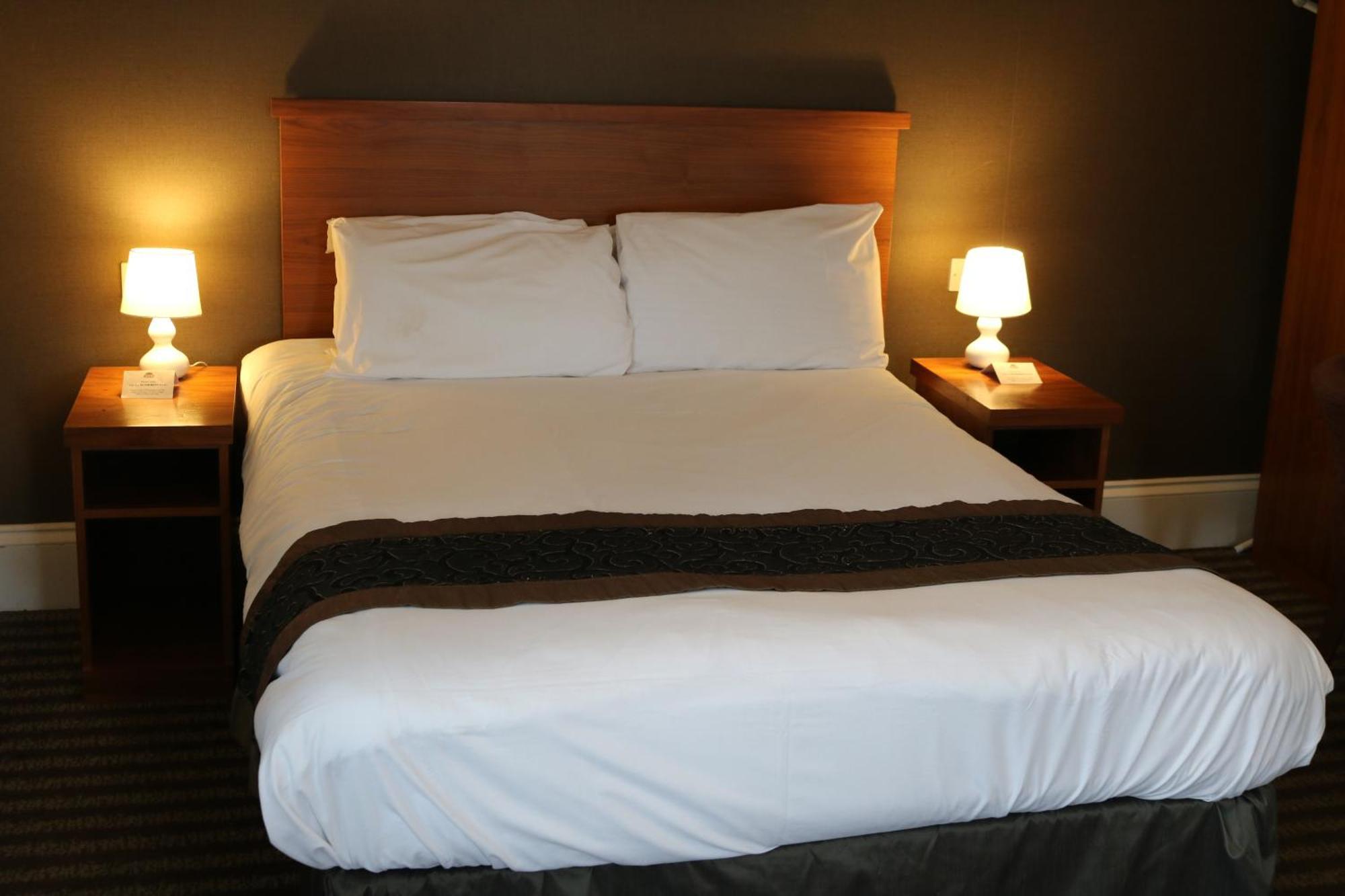 Fairway Inn Манчестер Экстерьер фото