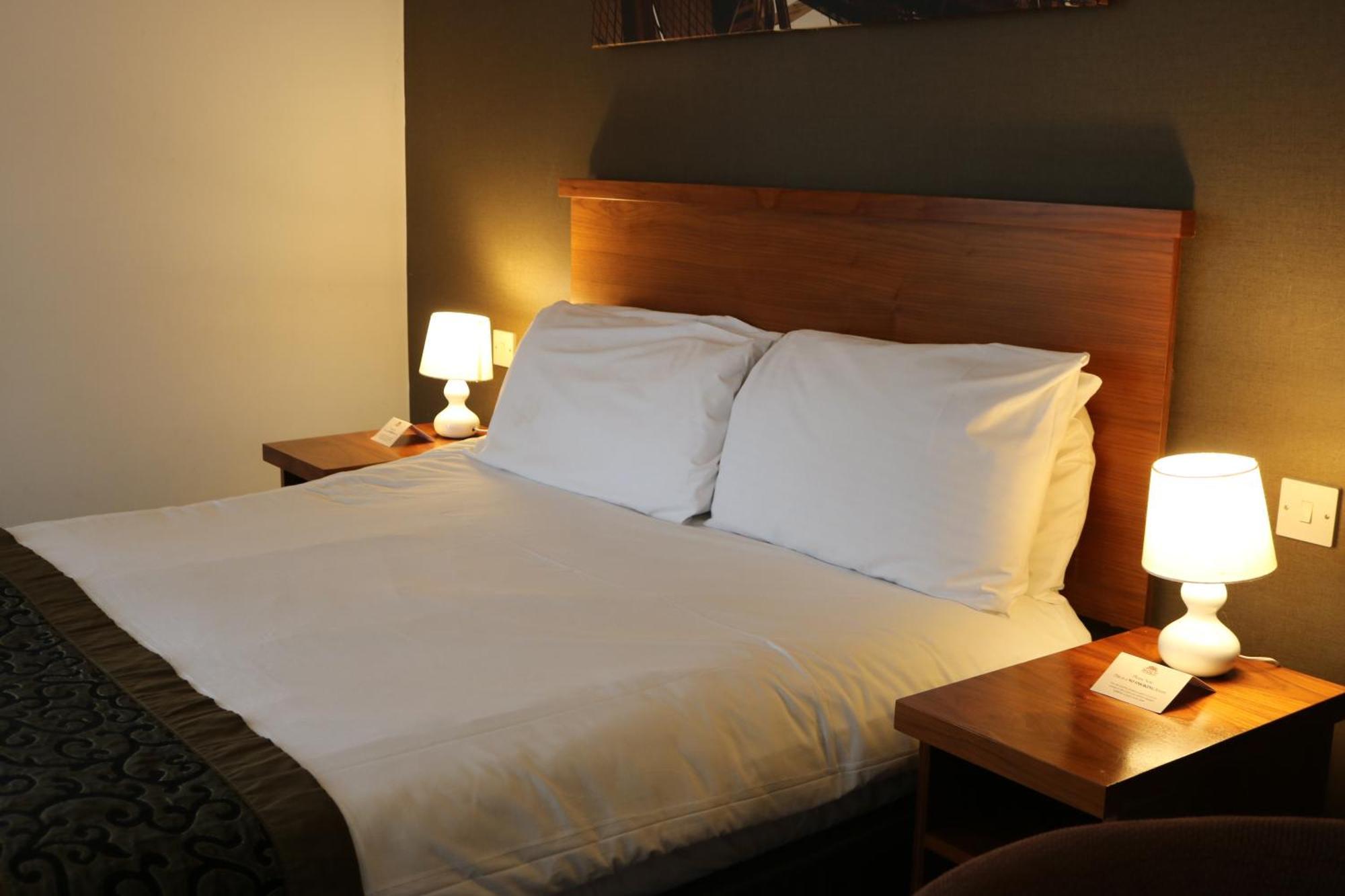 Fairway Inn Манчестер Экстерьер фото